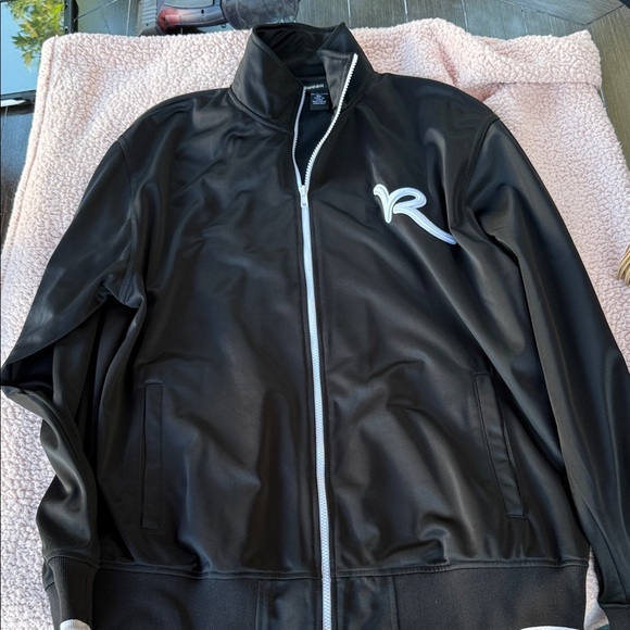 Y2K Rocawear Black Windbreaker Jacket - Picture 1 of 3